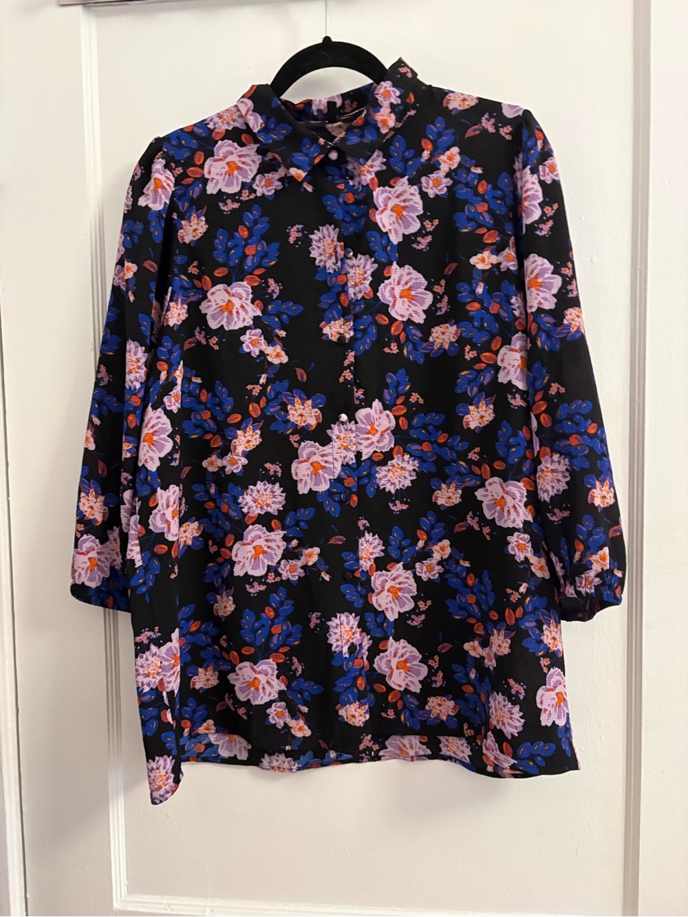 Vero Moda Floral Collar blouse - Black with Pink & Blue Flowers size XL